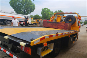 绿春附近拖车电话号码服务